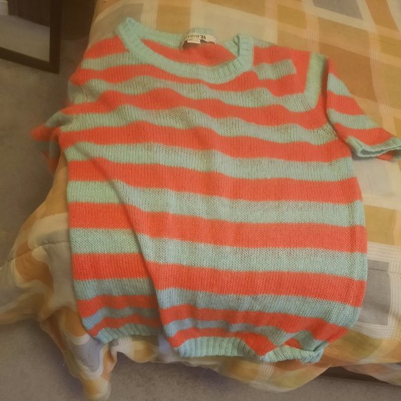 Forever 21 Canada - Picture 1 of 1